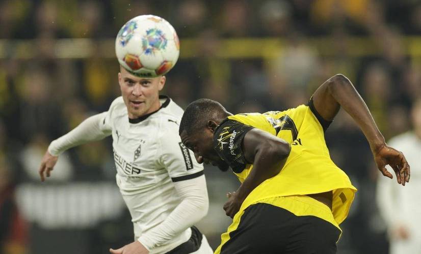 德甲最新积分战报多特完胜门兴8轮不败差拜仁6分升至第2