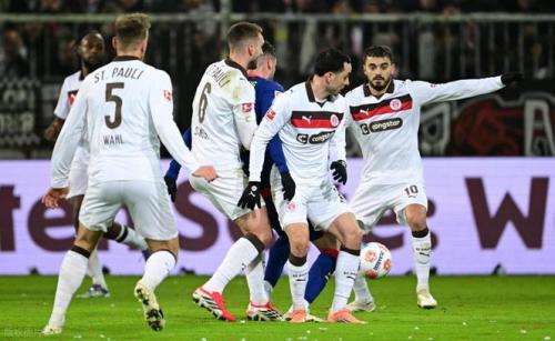 德甲最新积分战报莱比锡遭副班长绝平差拜仁14分重回前4