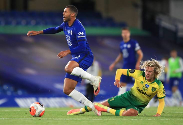 英超冠军争夺，英超冠军争夺重归二选一